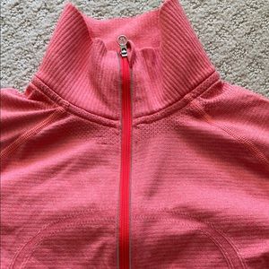 Lululemon 1/4 zip